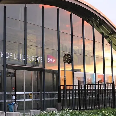 Vieux-lille Deux Pieces Lägenhet